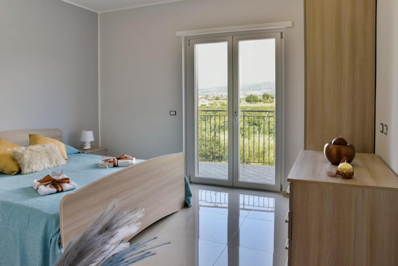 Hyele Accommodation Experience Casal Velino Exterior foto